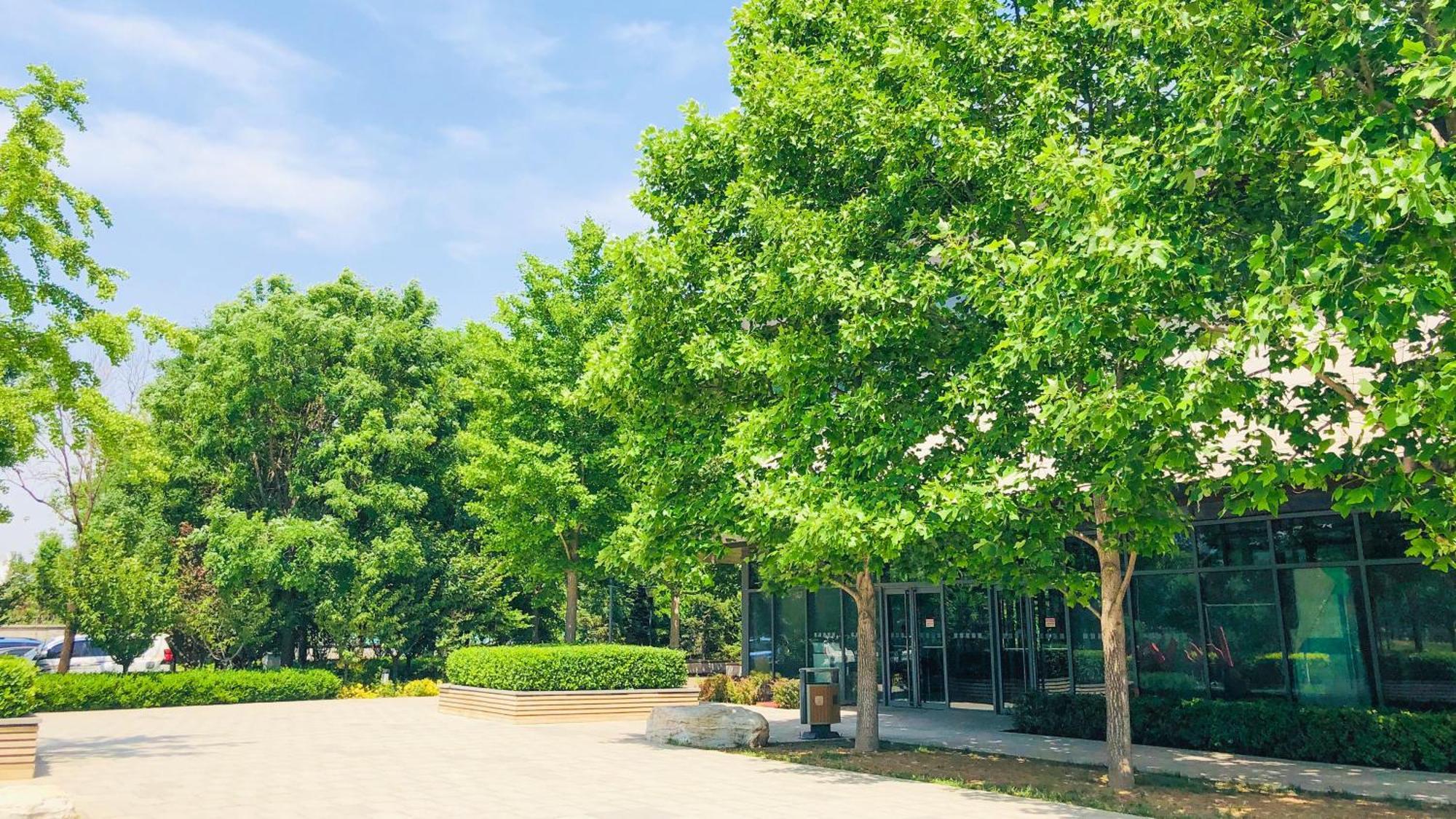 Holiday Inn Beijing Shijingshan Parkview, An Ihg Hotel Exterior photo